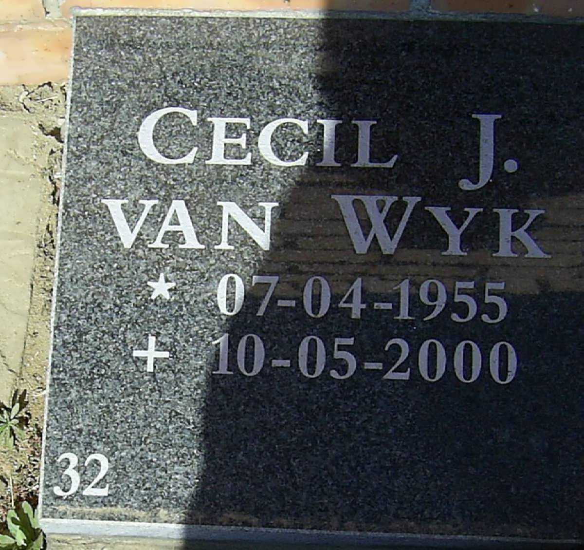 WYK Cecil J., van 1955-2000