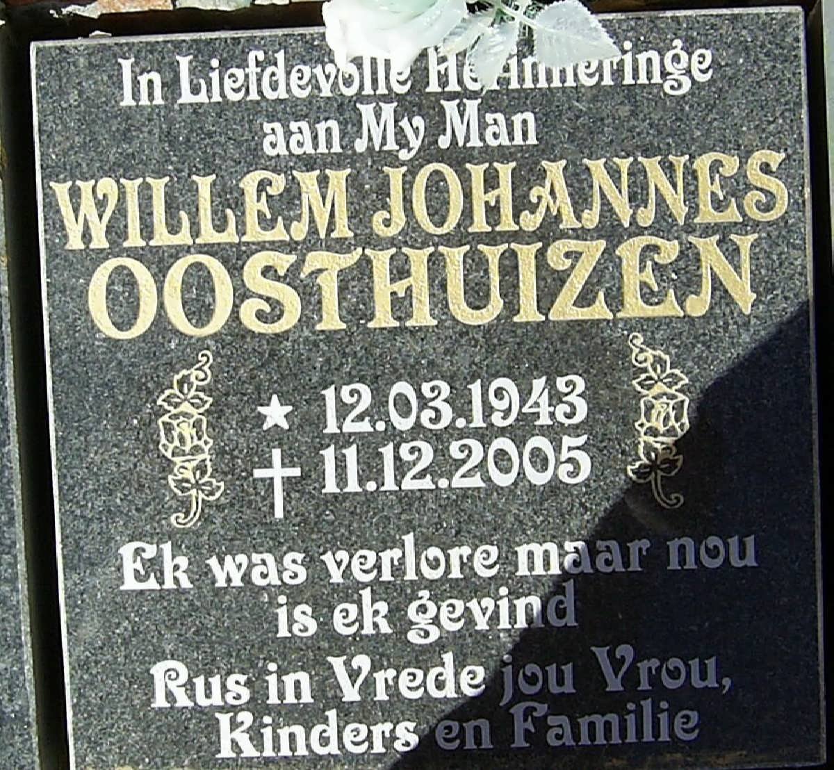 OOSTHUIZEN Willem Johannes 1943-2005
