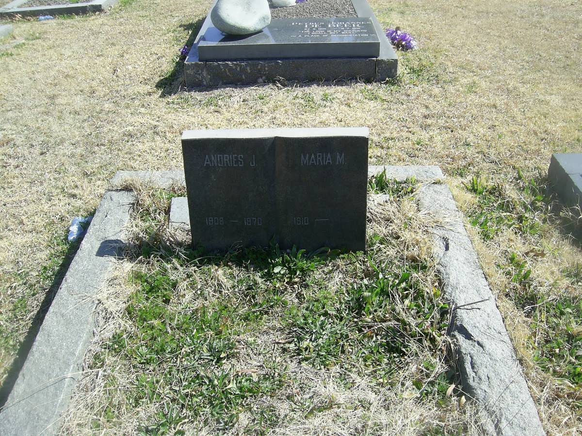 ? Andries J. 1908-1970 &amp; Maria M. 1910-