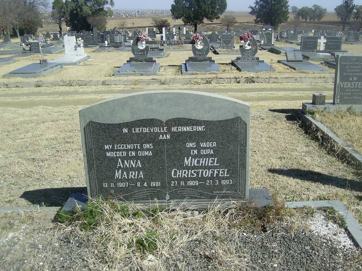 ? Michiel Christoffel 1909-1993 &amp; Anna Maria 1907-1981