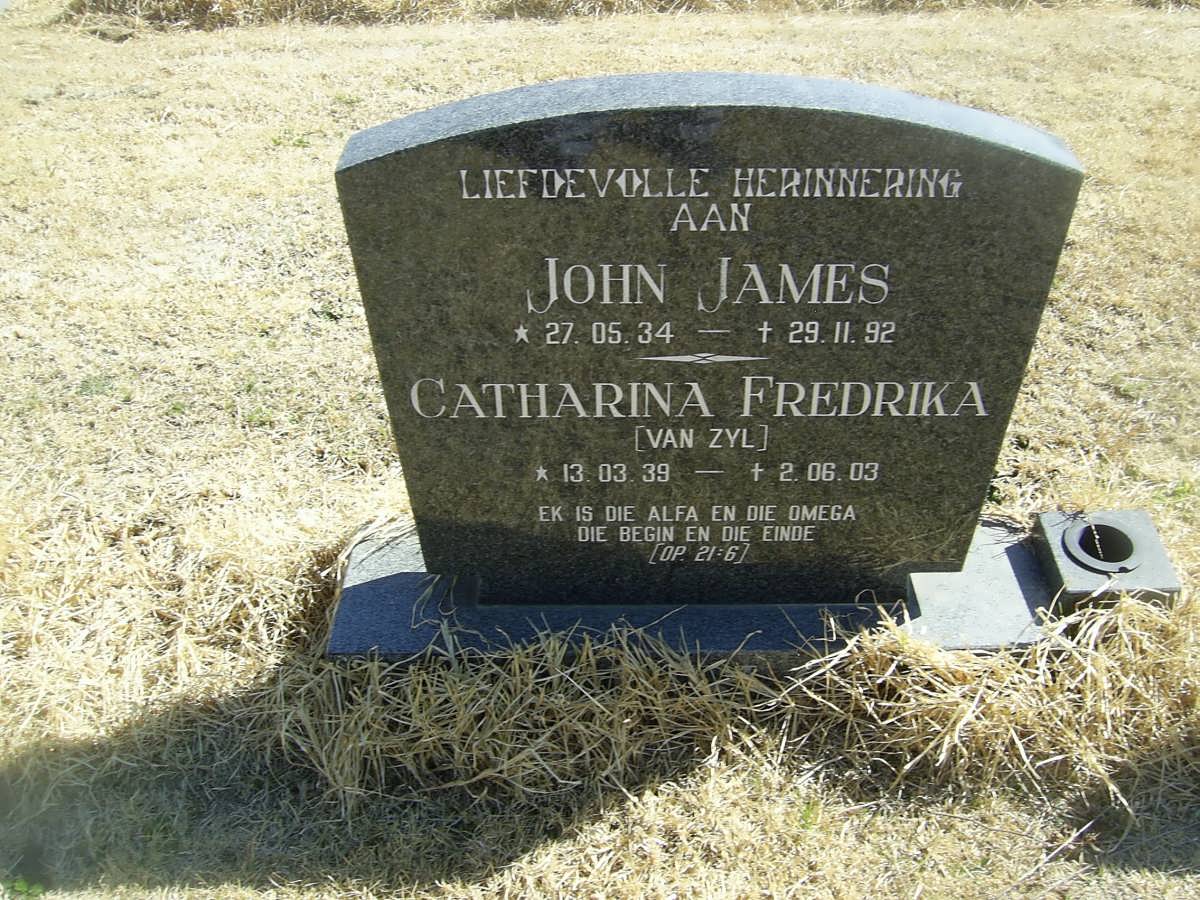 ? Johan James 1934-1992 &amp; Catharina Frederika VAN ZYL 1939-2003
