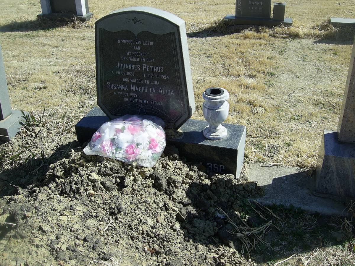? Johannes Petrus 1928-1994 &amp; Susanna Margrieta Alida 1935-