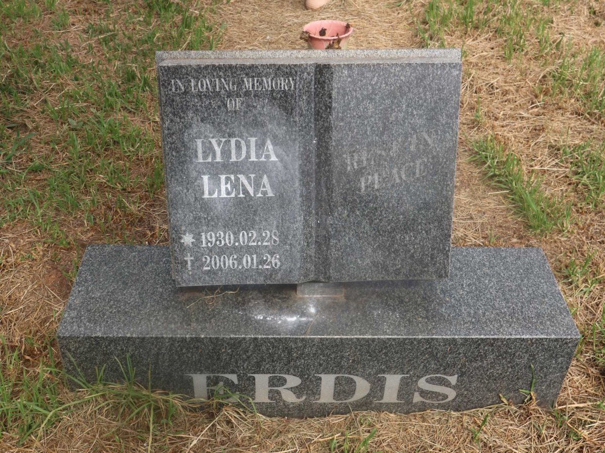 ERDIS Lydia Lena 1930-2006