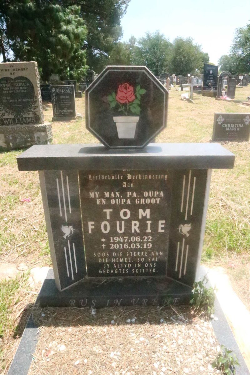 FOURIE Tom 1947-2016