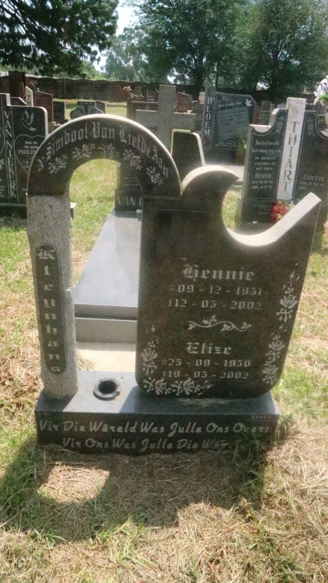 KLEYNHANS Hennie 1951-2002 &amp; Elize 1950-2002