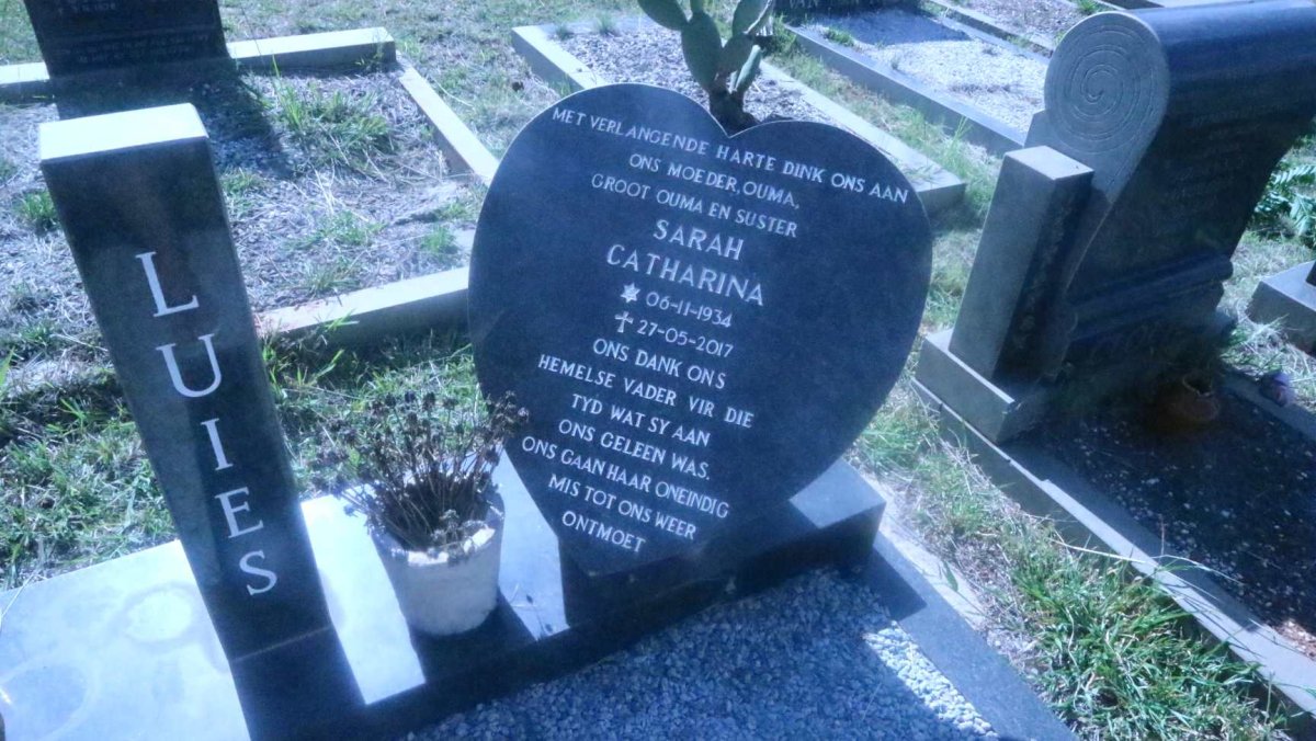 LUIES Sarah Catharina 1934-2017