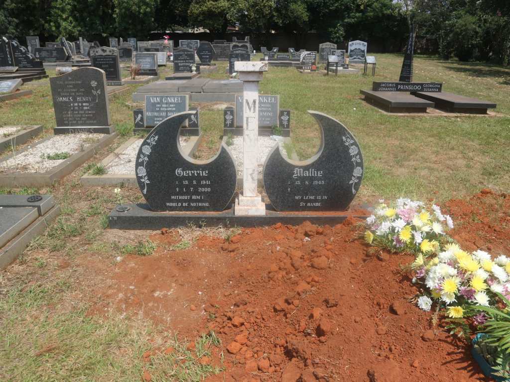 MEYER Gerrie 1941-2000 &amp; Mallie 1945-