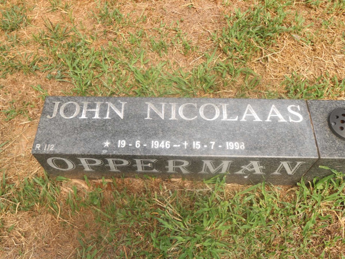OPPERMAN John Nicolaas 1946-1998