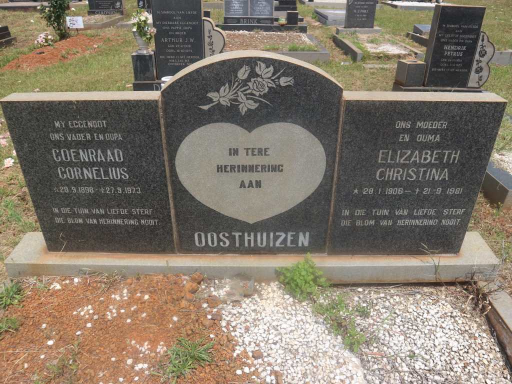 OOSTHUIZEN Coenraad Cornelius 1898-1973 &amp; Elizabeth Christina 1906-1981