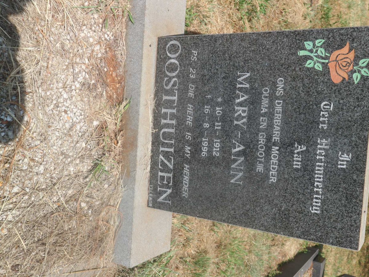 OOSTHUIZEN Mary-Ann 1912-1996