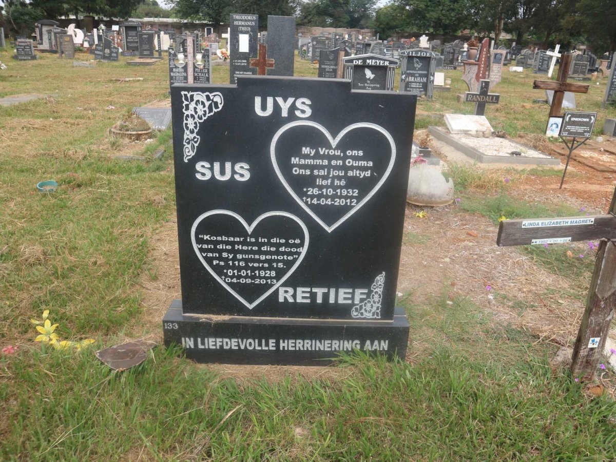 RETIEF Uys 1928-2013 &amp; Sus 1933-2012