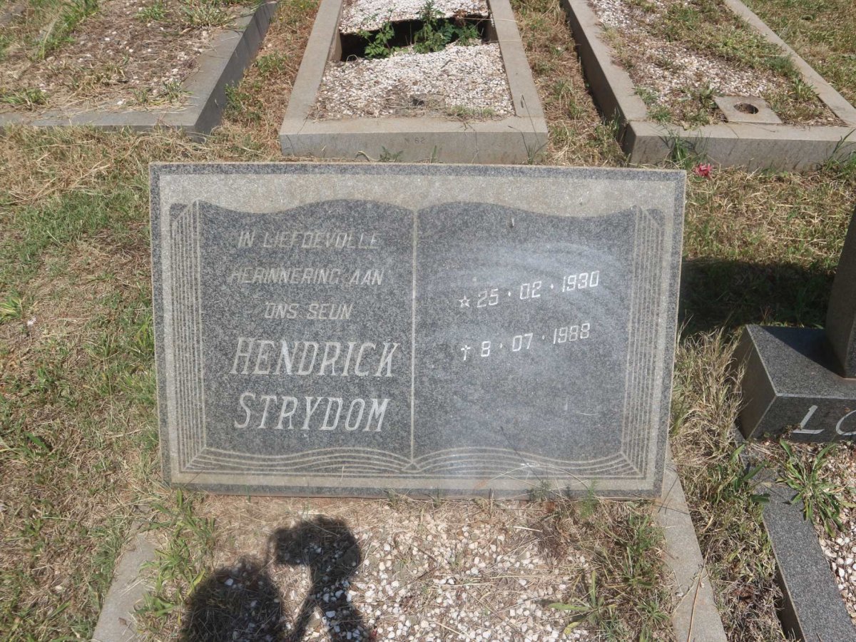 STRYDOM Hendrick 1930-1988