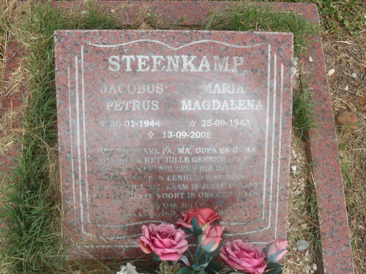STEENKAMP Jacobus Petrus 1944-2008 &amp; Maria Magdalena 1943-2008