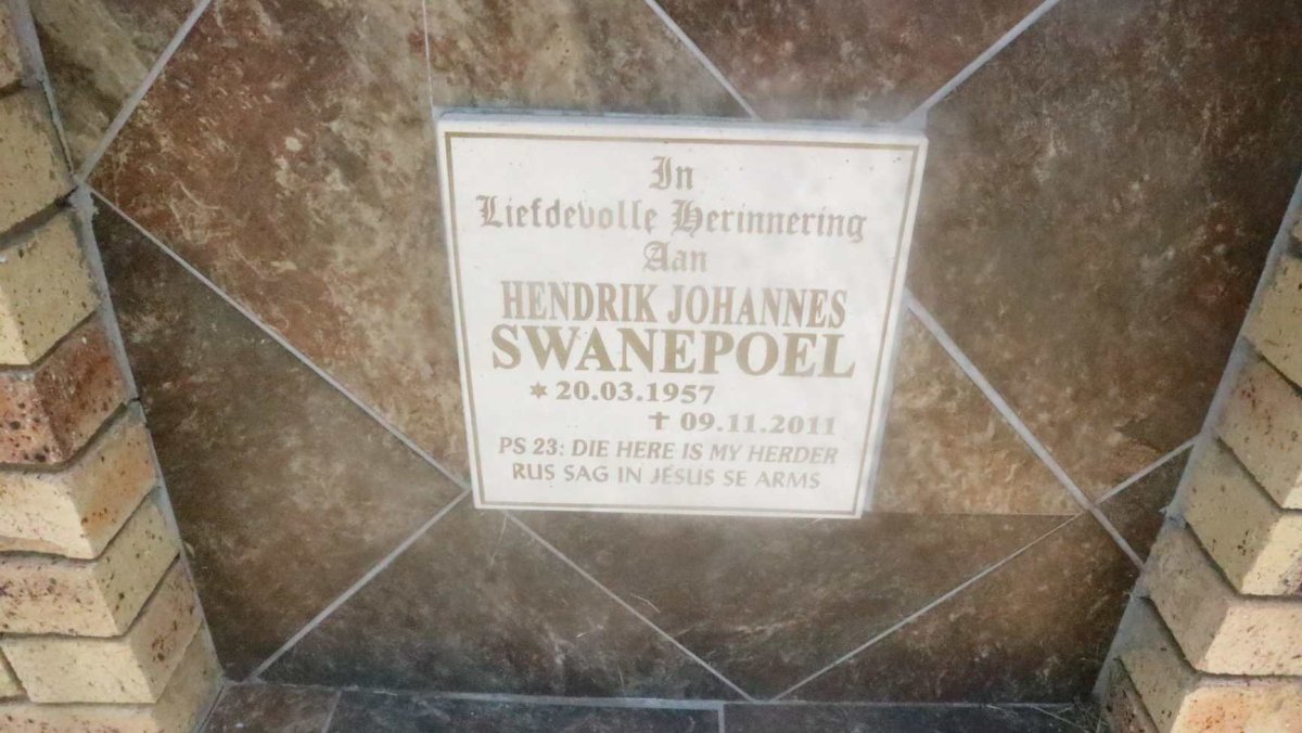 SWANEPOEL Hendrik Johannes 1957-2011