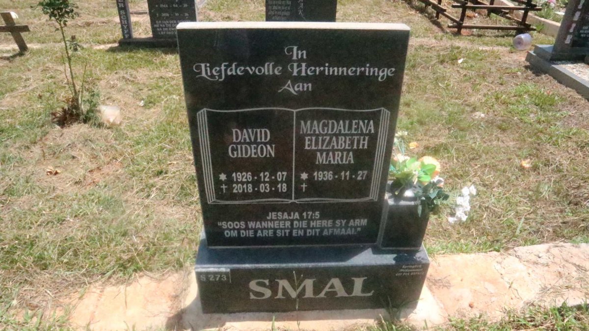 SMAL David Gideon 1926-2018 &amp; Magdalena Elizabeth Maria 1936-