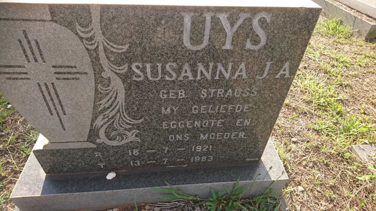 UYS Susanna J.A. nee STRAUSS 1921-1983