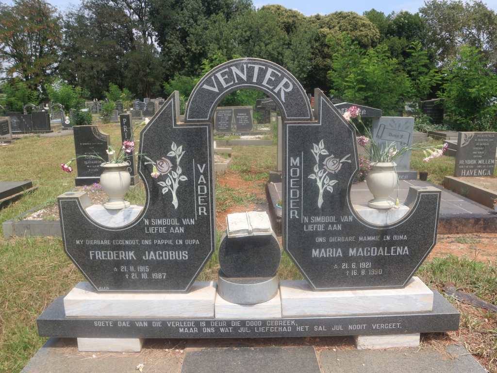 VENTER Frederik Jacobus 1915-1987 &amp; Maria Magdalena 1921-1990