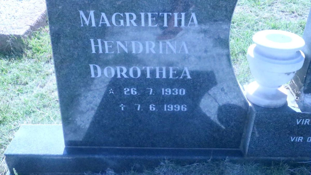 ? Magrietha Hendrina Dorothea 1930-1996