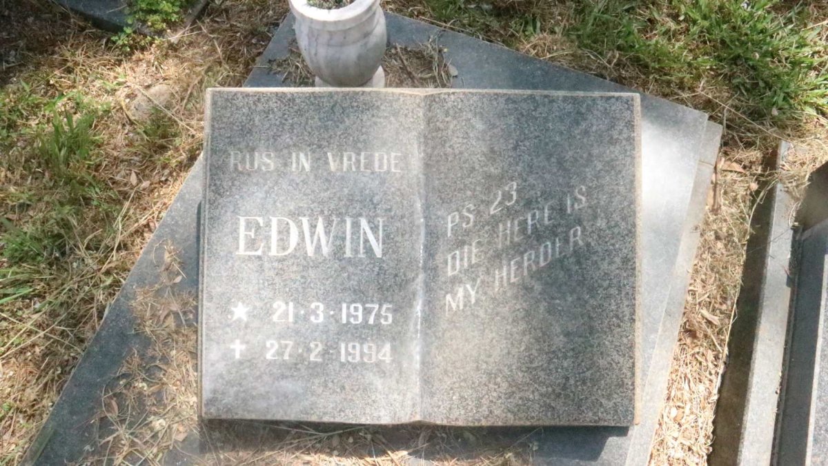 ? Edwin 1975-1994