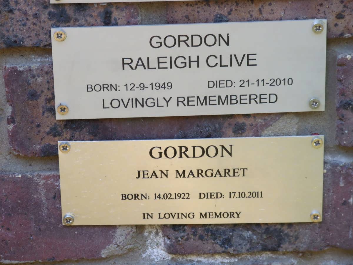 GORDON Raleigh Clive 1949-2010 :: GORDON Jean Margaret 1922-2011