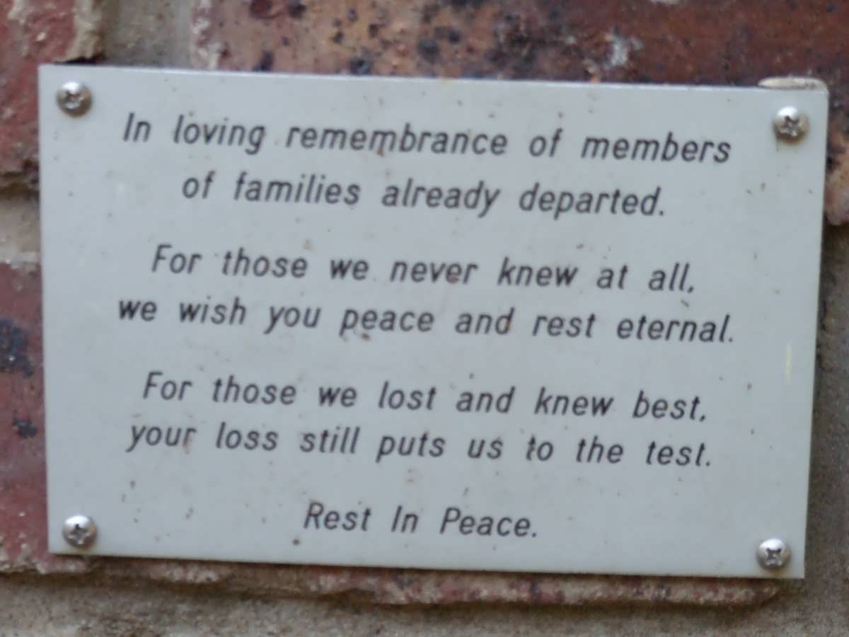 In Memorium plaque