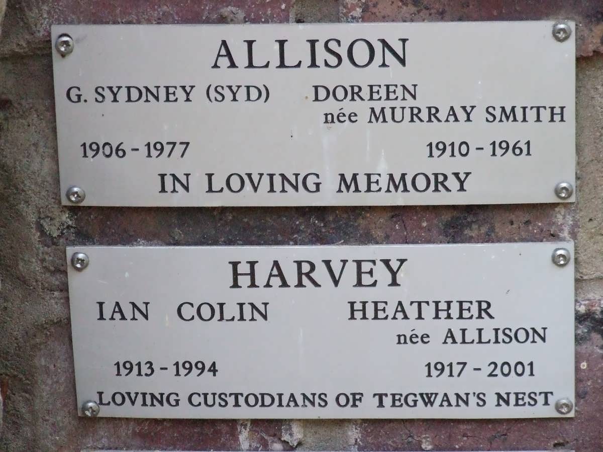 ALLISON G. Sydney 1906-1977 &amp; Doreen MURRAY SMITH 1910-1961 :: HARVEY Ian Colin 1913-1994 &amp; Heather ALLISON 1917-2001