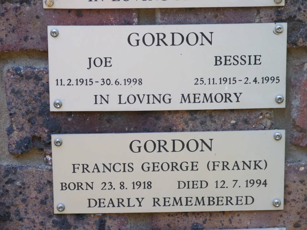 GORDON Joe 1915-1998 &amp; Bessie 1915-1995 :: GORDON Francis George 1918-1994