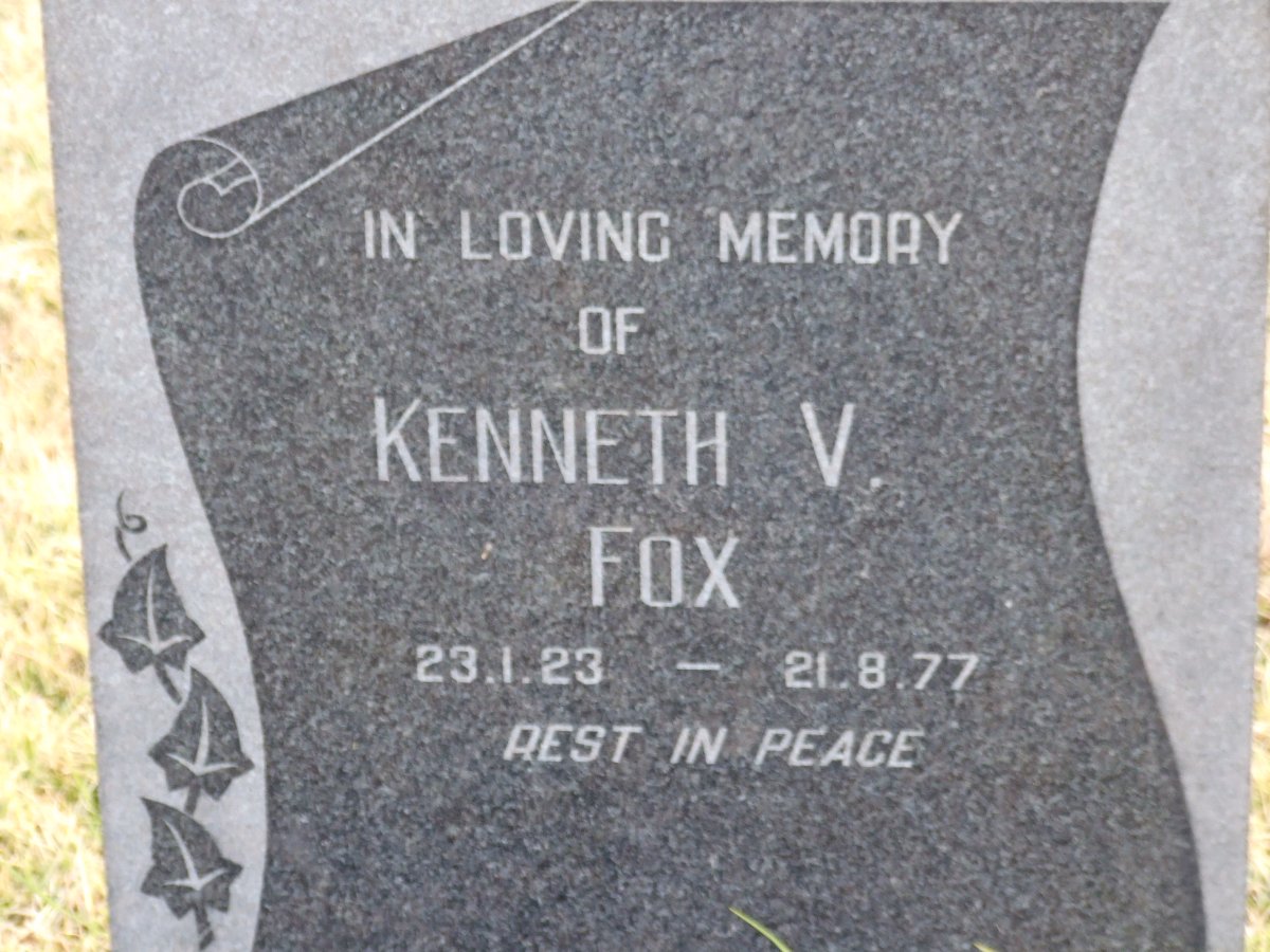 FOX Kenneth V. 1923-1977