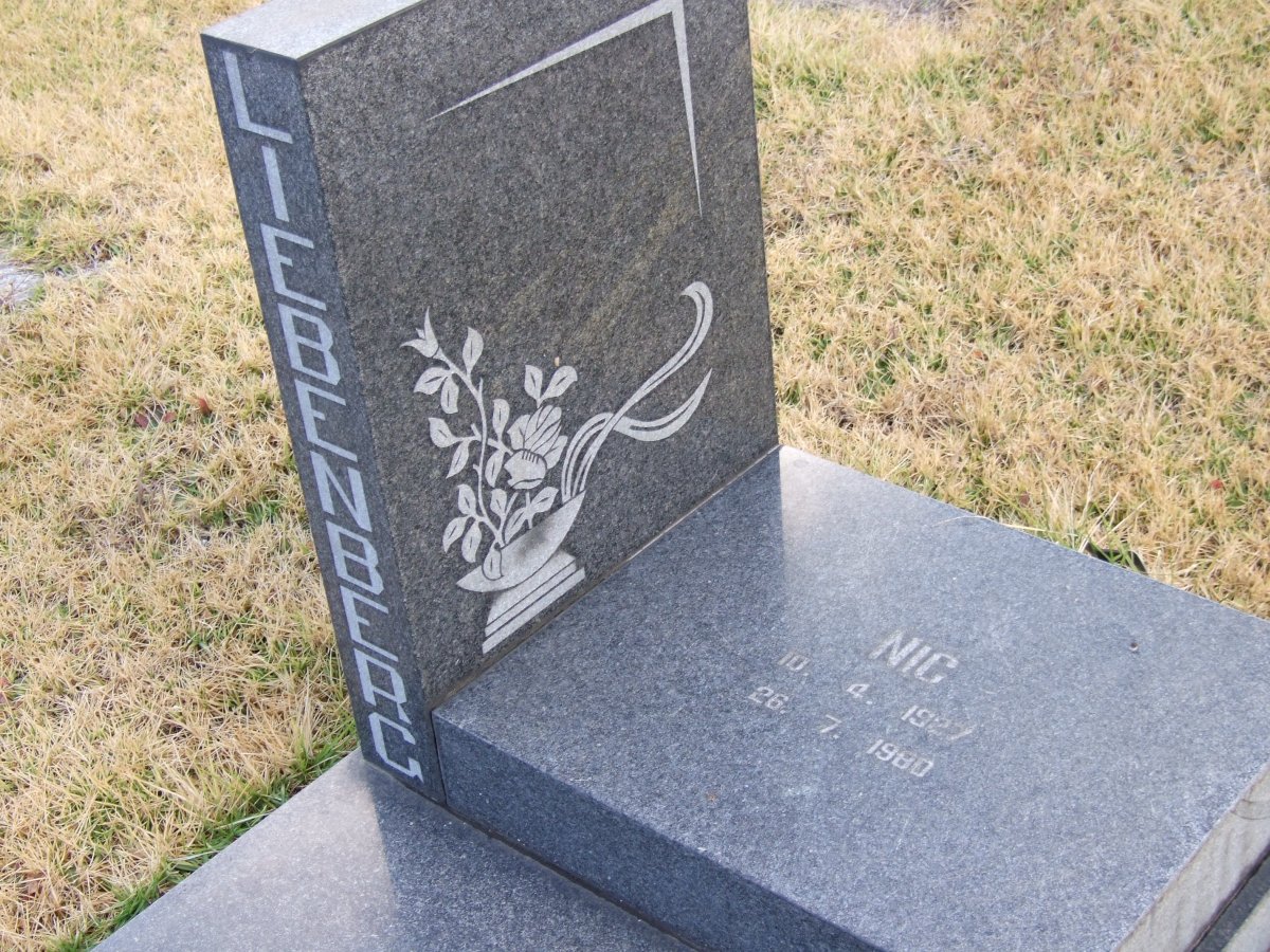 LIEBENBERG Nic 1927-1980