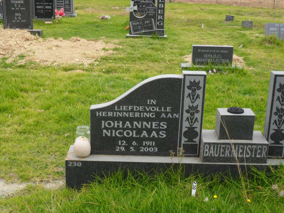 BAUERMEISTER Johannes Nicolaas 1911-2003 &amp; Winifred Cornelia 1910-2004