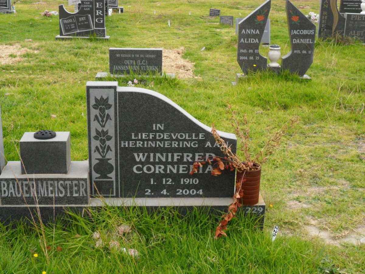 BAUERMEISTER Johannes Nicolaas 1911-2003 &amp; Winifred Cornelia 1910-2004