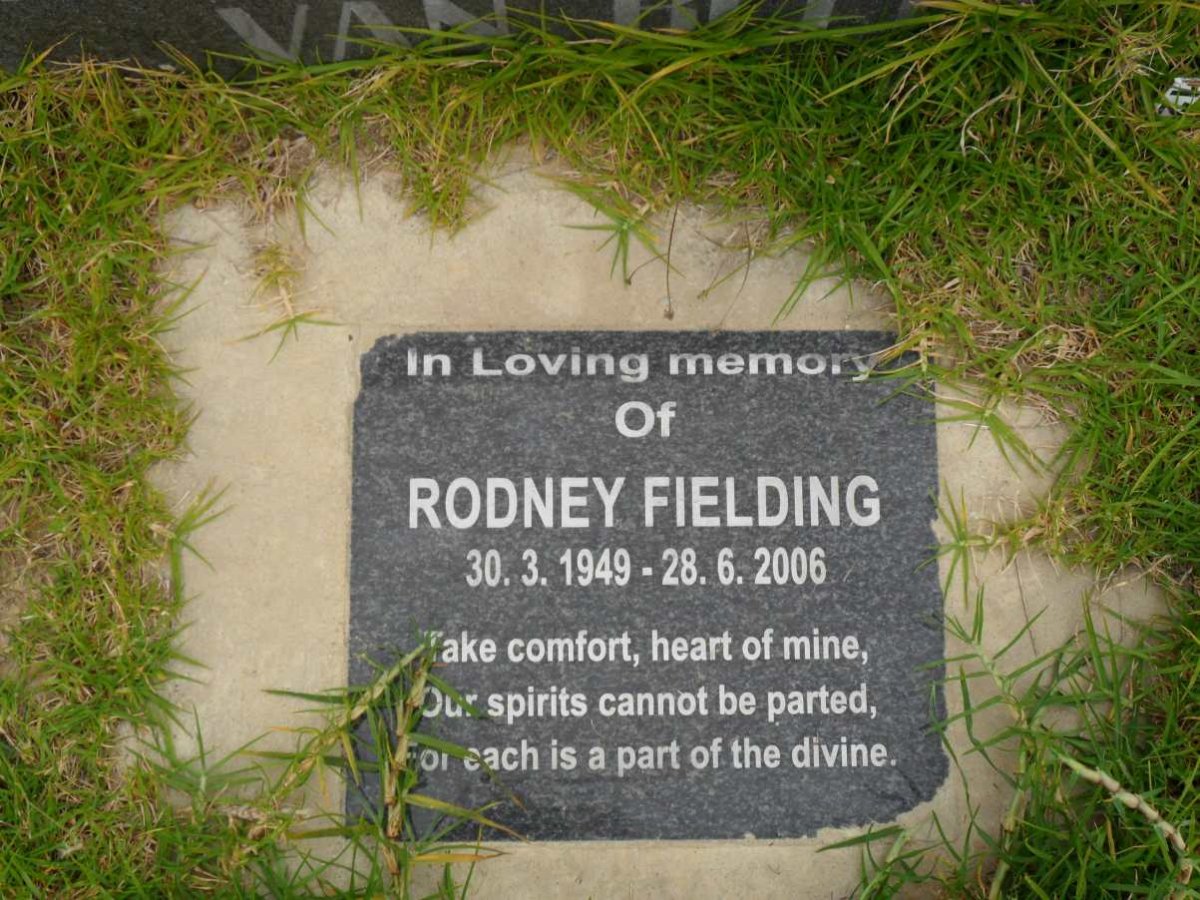 FIELDING Rodney 1949-2006