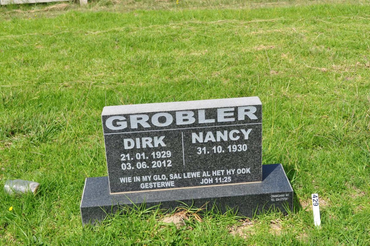 GROBLER Dirk 1929-2012 &amp; Nancy 1930-