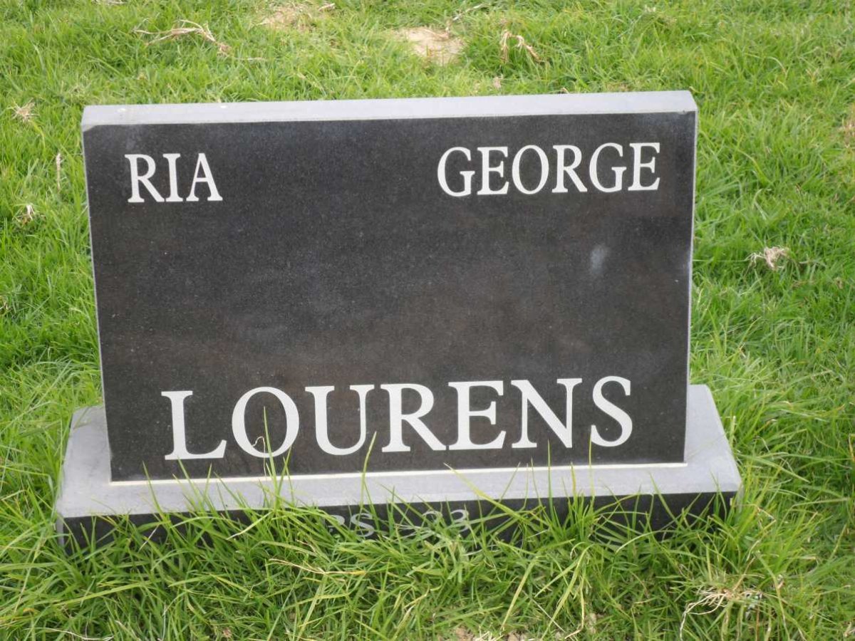 LOURENS George &amp; Ria