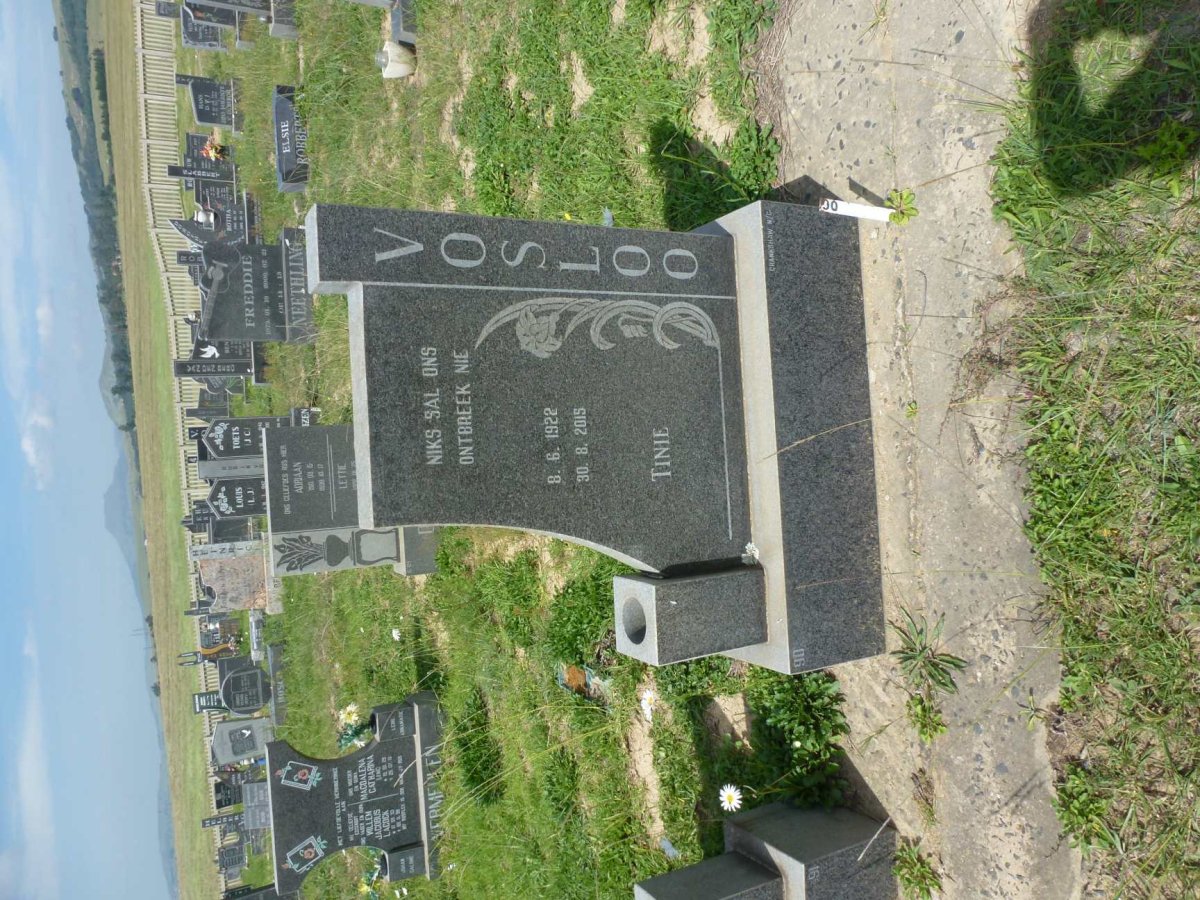 VOSLOO Tinie 1922-2015