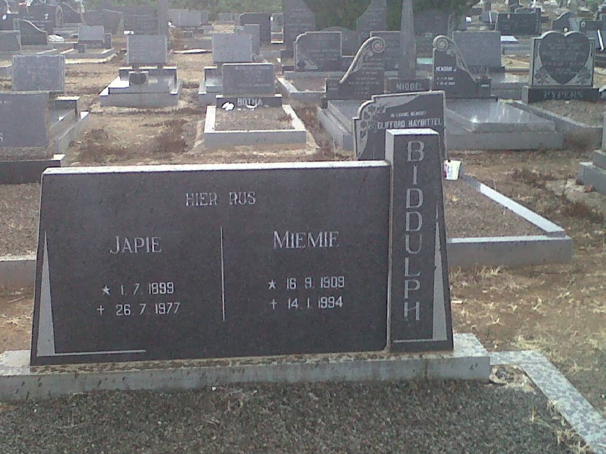 BIDDULPH Japie 1899-1977 &amp; Miemie 1909-1994