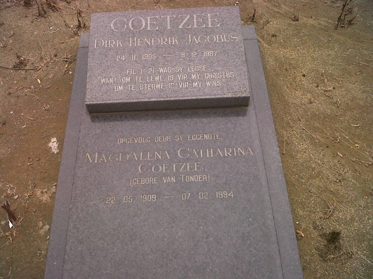 COETZEE Dirk Hendrik Jacobus 1905-1987 &amp; Magdalena Catharina VAN TONDER 1909-1994