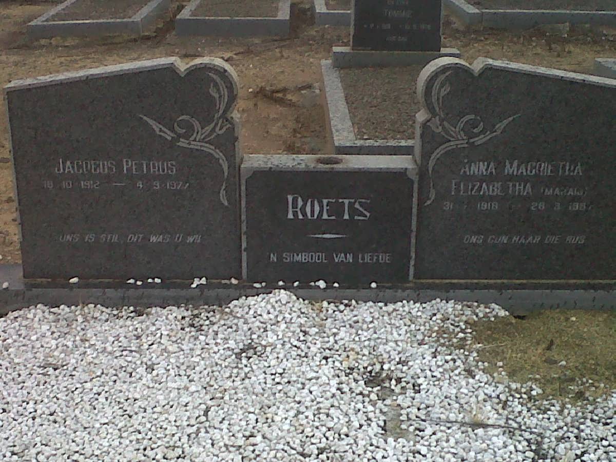ROETS Jacobus Petrus 1912-1977 &amp; Anna Magarietha Elizabeth MARAIS 1918-198?
