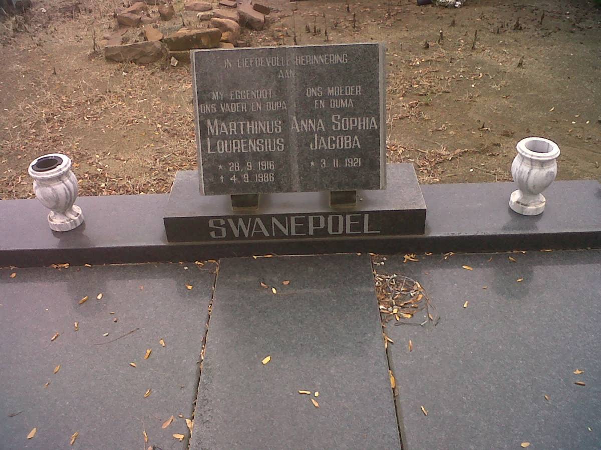 SWANEPOEL Marthinus Lourensius 1916-1986 &amp; Anna Sophia Jacoba 1921-