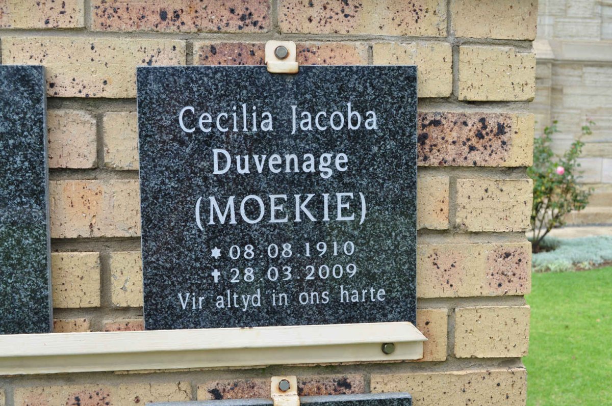 DUVENAGE Cecilia Jacoba 1910-2009