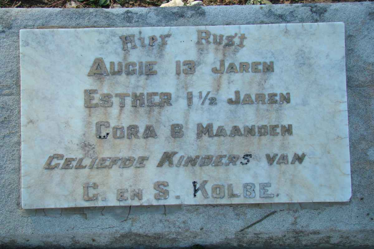 KOLBE Augie :: KOLBE Esther :: KOLBE Cora 