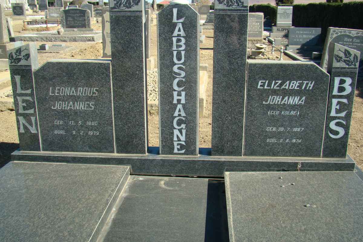 LABUSCHAGNE Leonarous Johannes 1880-1979 &amp; Elizabeth Johanna KOLBE 1887-1974