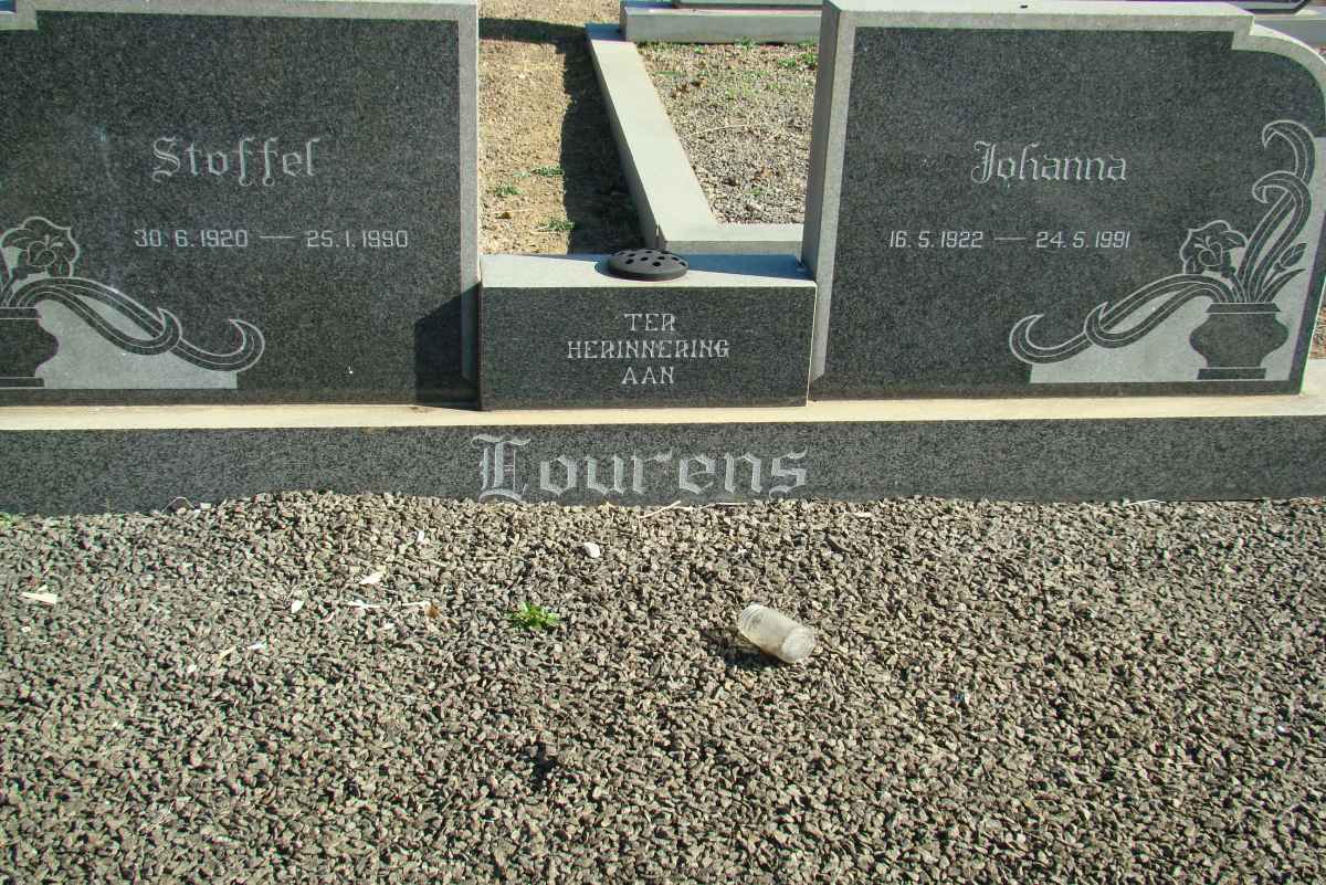 LOURENS Stoffel 1920-1990 Johanna 1991-