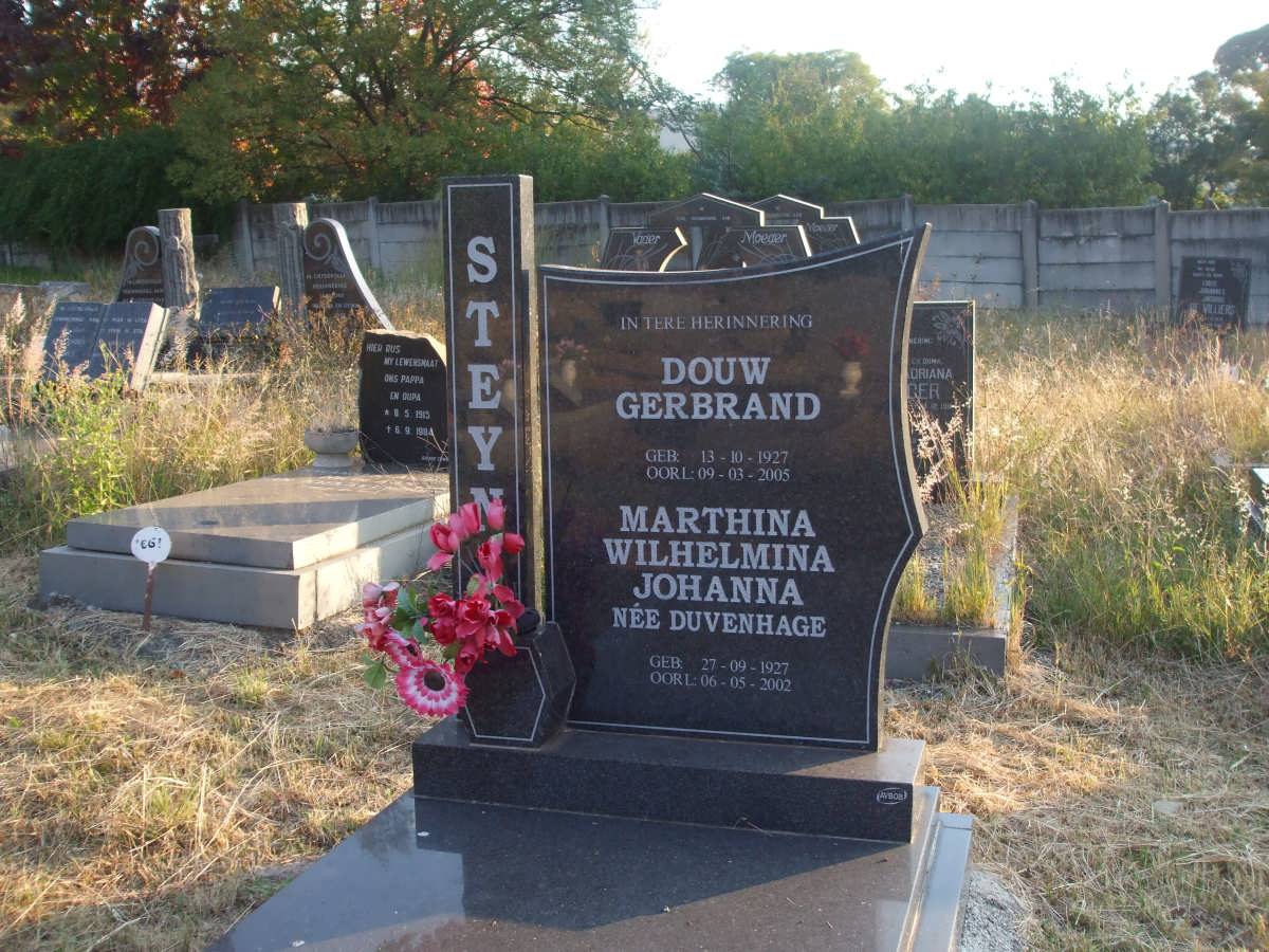 STEYN Douw Gerbrand 1927-2005 &amp; Marthina Wilhelmina Johanna DUVENHAGE 1927-2002
