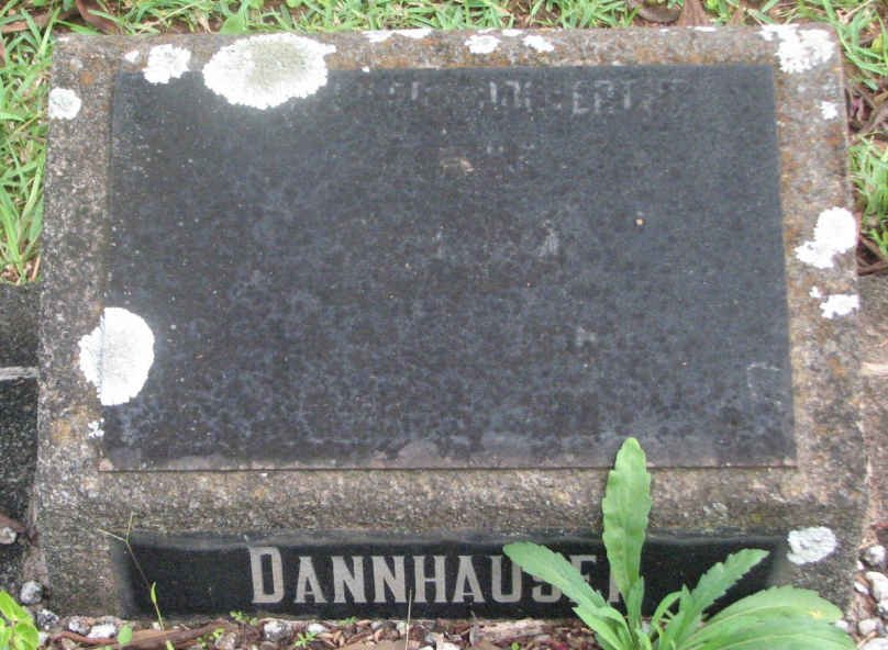 DANNHAUSER ?