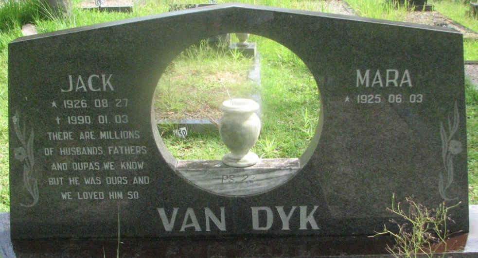 DYK Jack, van  1926-1990 &amp; Mara 1925-