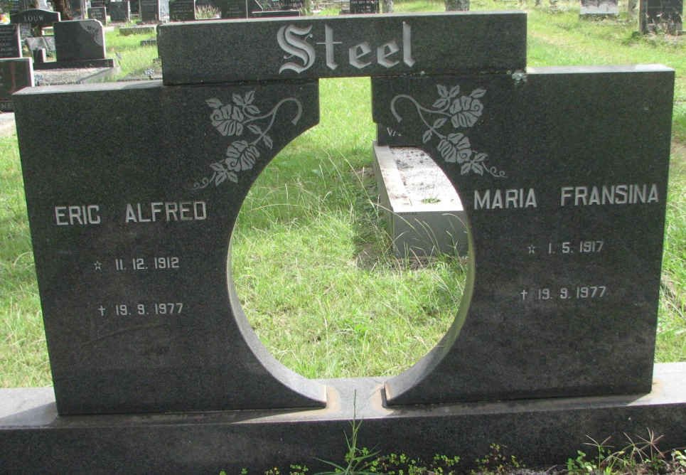 STEEL Eric Alfred 1912-1977 &amp; Maria Fransina 1917-1977