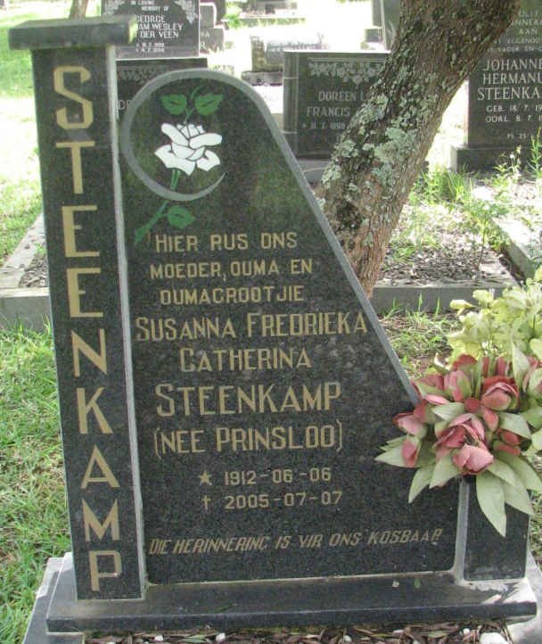 STEENKAMP Susanna Fredrieka Catherina nee PRINSLOO 1912-2005