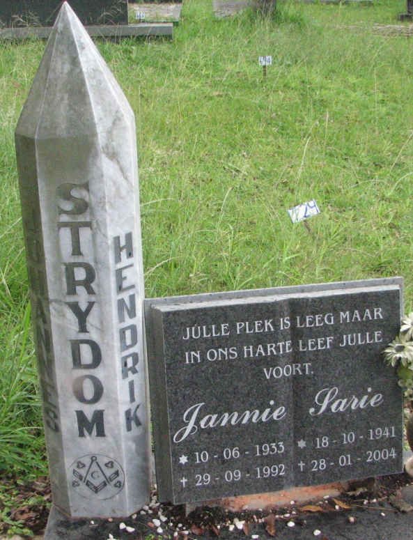 STRYDOM Johannes Hendrik1933-1992 &amp; Sarie 1941-2004