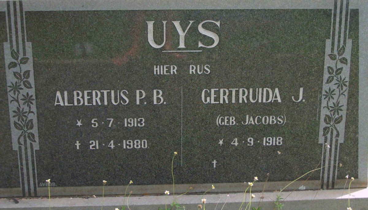UYS Albertus P.B. 1913-1980 &amp; Gertruida J. JACOBS 1918-
